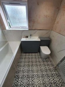 Bathroom by SEE Maintenance_0056
