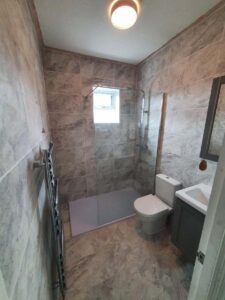 Bathroom by SEE Maintenance_0063