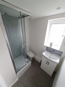 Bathroom by SEE Maintenance_0066