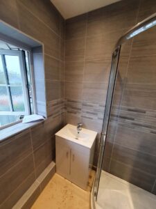 Bathroom by SEE Maintenance_0070