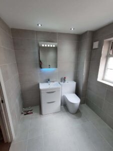 Bathroom by SEE Maintenance_0073